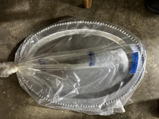 Rental store for PEWTER-BEADED EDGE OVAL-24 x17 in Batesville MS