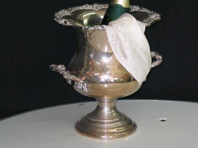 Rental store for CRYSTAL CHAMPAGNE CHILLER in Batesville MS