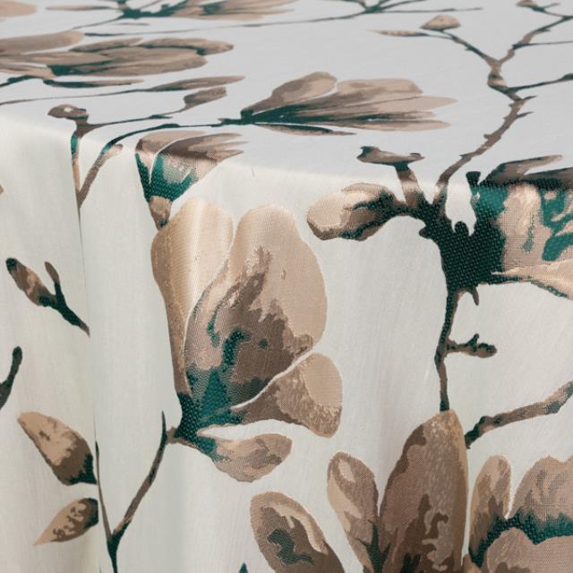 Rental store for GREEN EMERALD ARIA RUNNER in Batesville MS